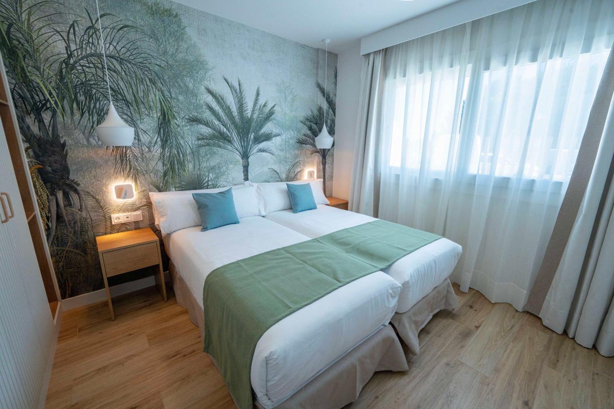 Punta Candor Suites Rota Exterior foto