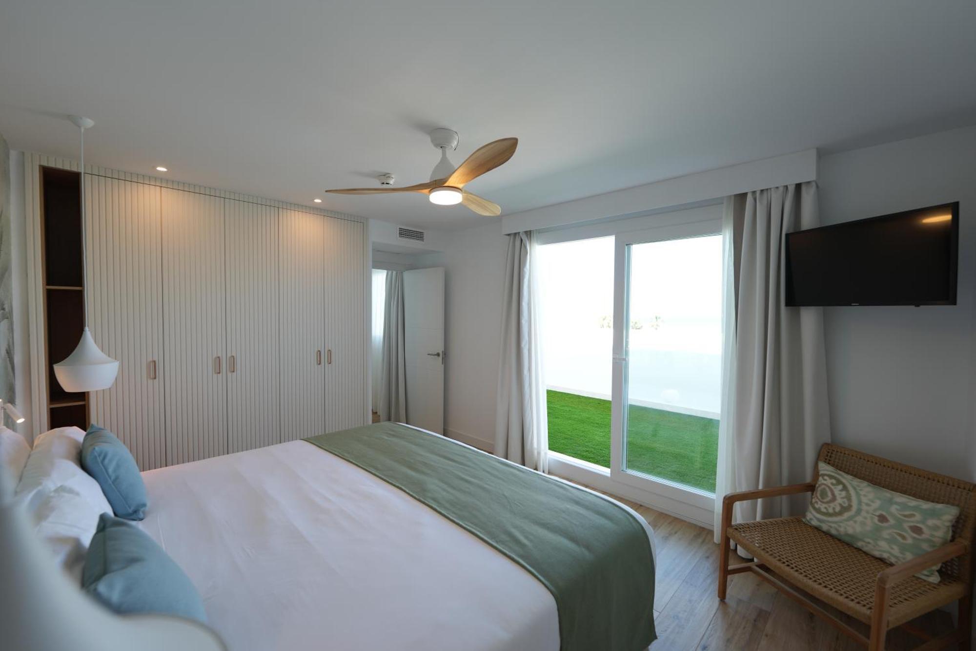 Punta Candor Suites Rota Exterior foto